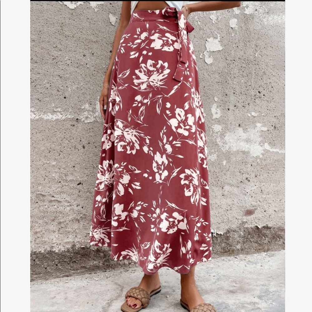 Boho Floral Print Belted Skirt - Picture 9 of 16
